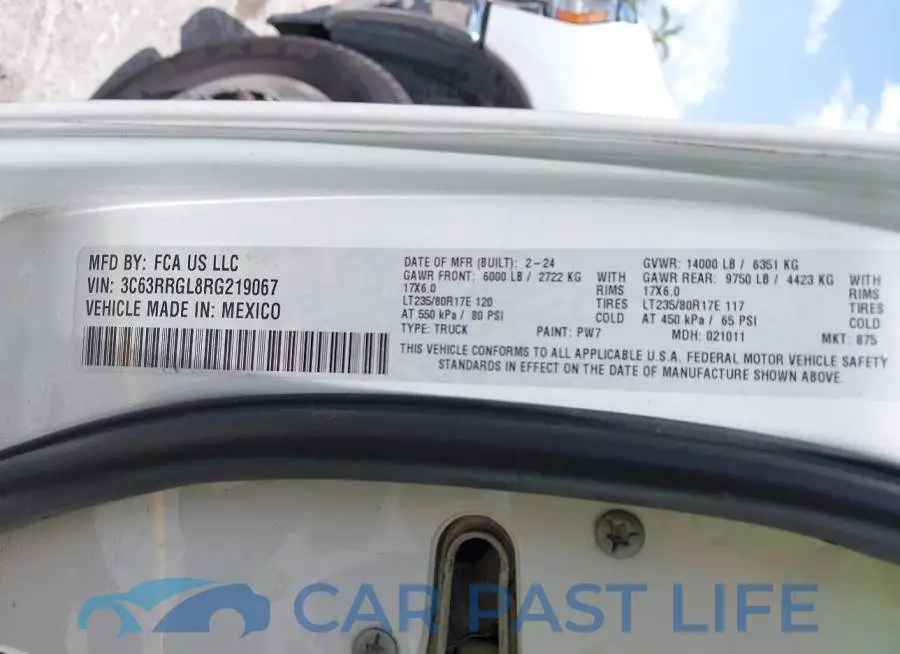 3C63RRGL8RG219067# 9