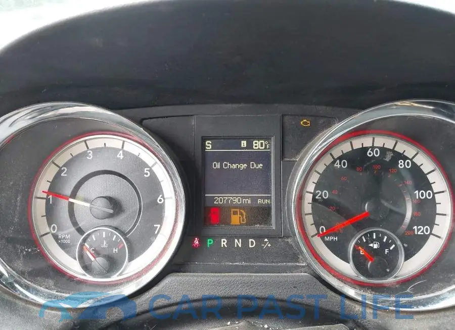 2C4RDGEG2KR606788# 7