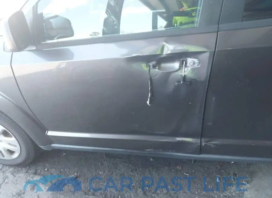 3C4PDCAB0HT694580# 6