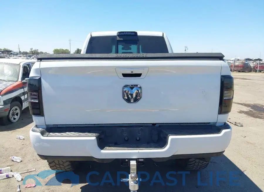 3C6UR5FL4RG197597# 16
