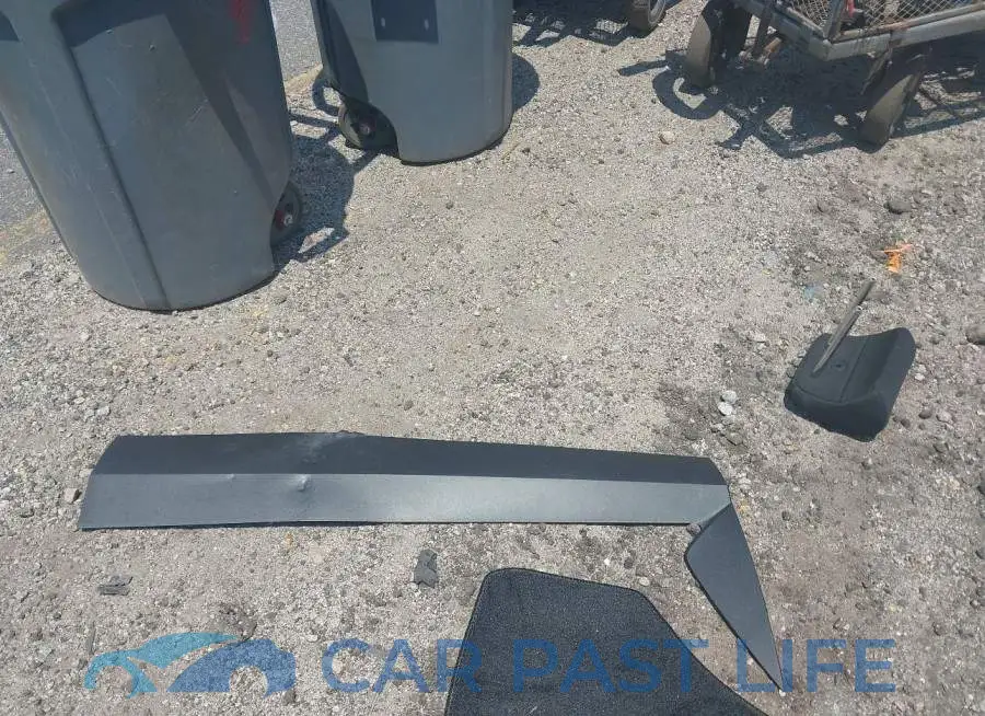 KM8HA3AB9TU390350# 11