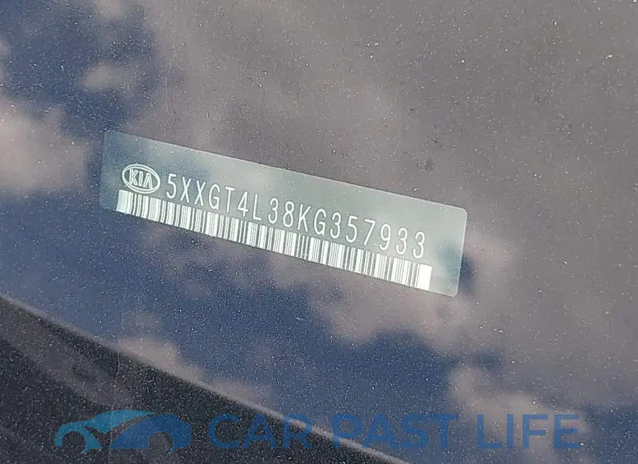 5XXGT4L38KG357933# 17