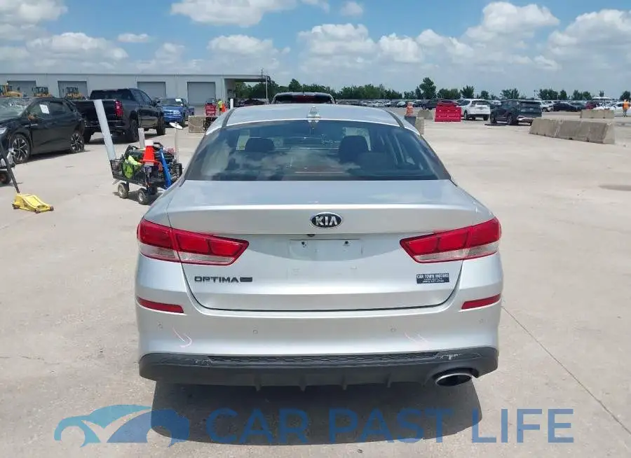 5XXGT4L38KG357933# 16
