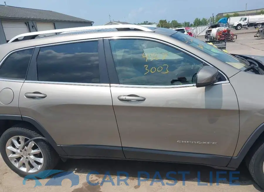 1C4PJLDB4GW347587# 13