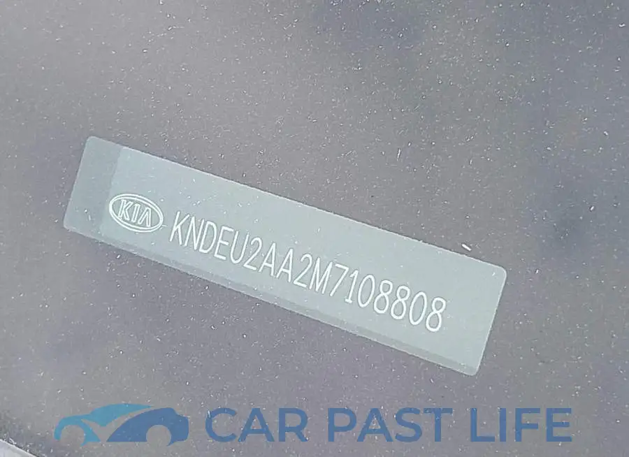 KNDEU2AA2M7108808# 17