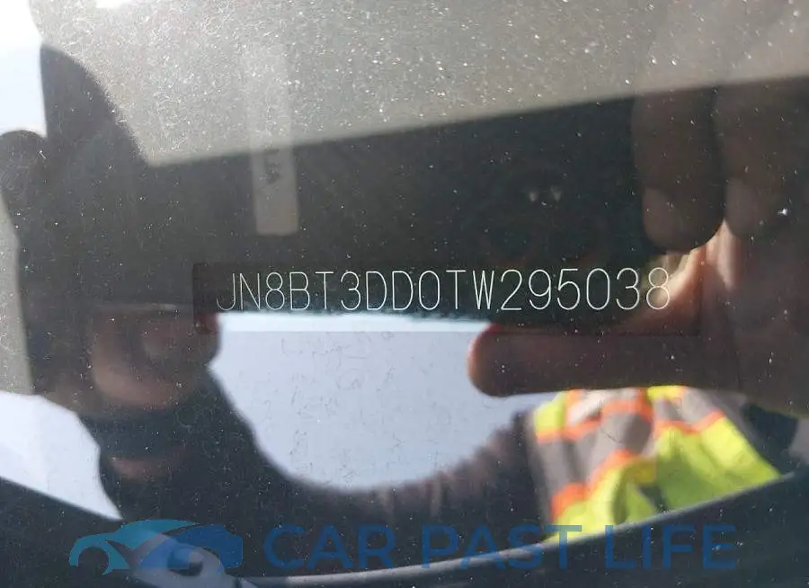 JN8BT3DD0TW295038# 18