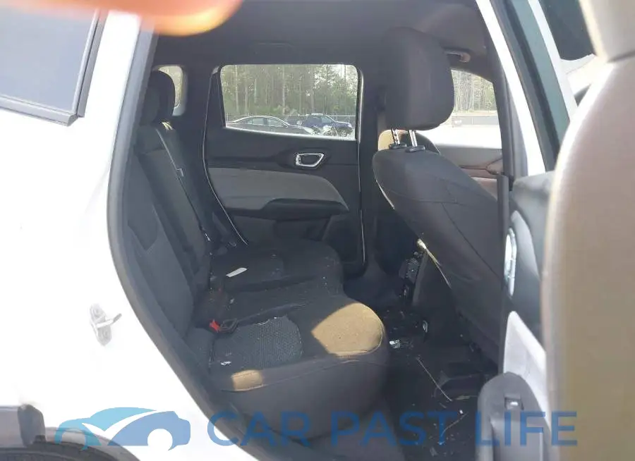 3C4NJDAN5RT599384# 8