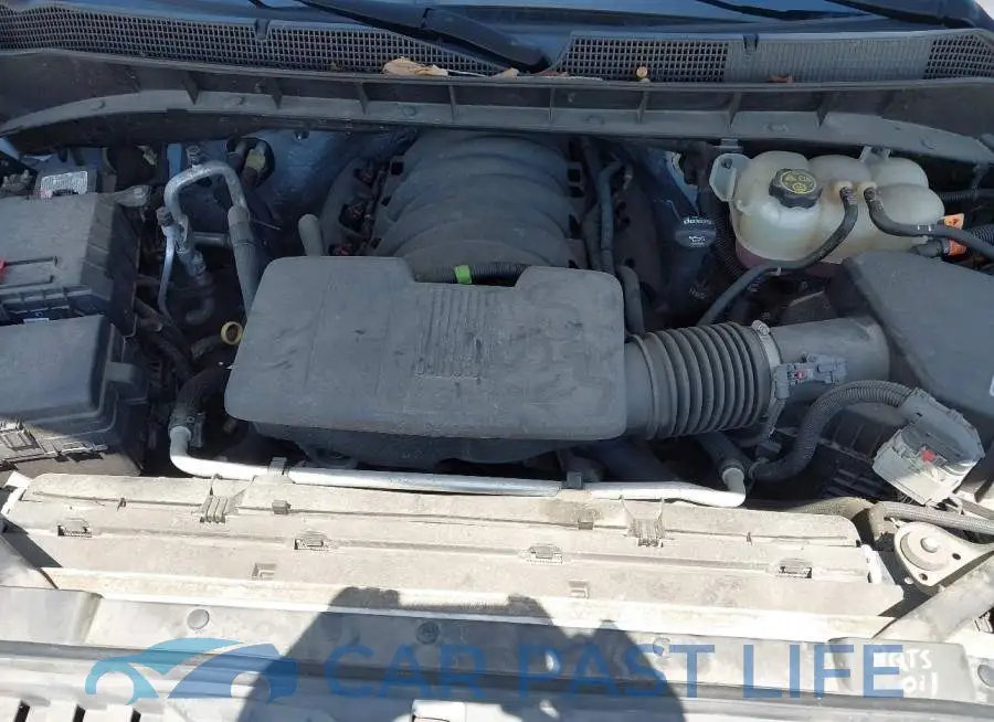 1GCUYAEF6KZ370042# 10