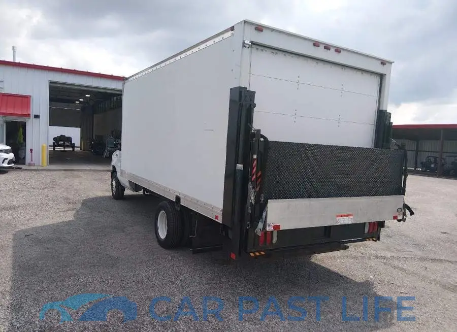 1FDXE4FS9HDC12038# 3