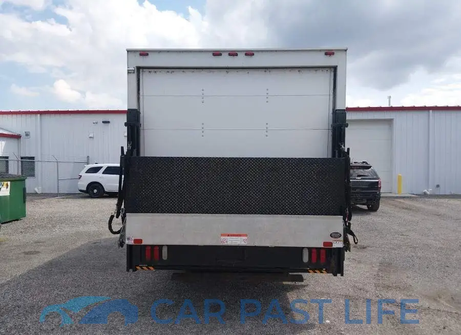1FDXE4FS9HDC12038# 18