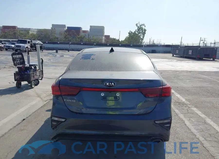 3KPF24AD5LE217066# 16