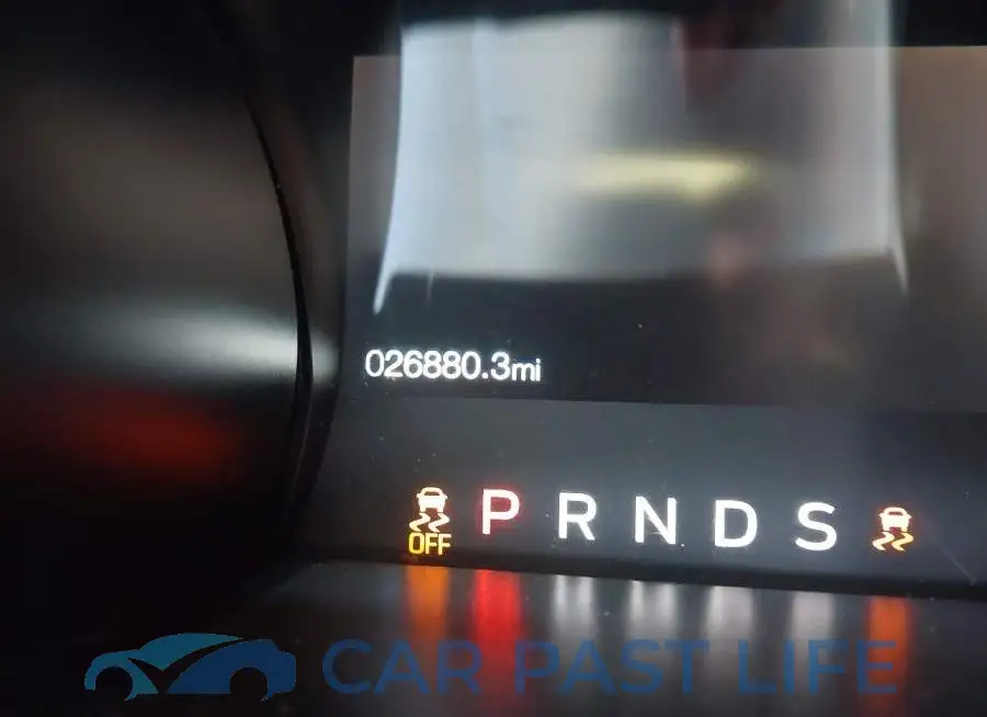 1FA6P8CFXM5151575# 15