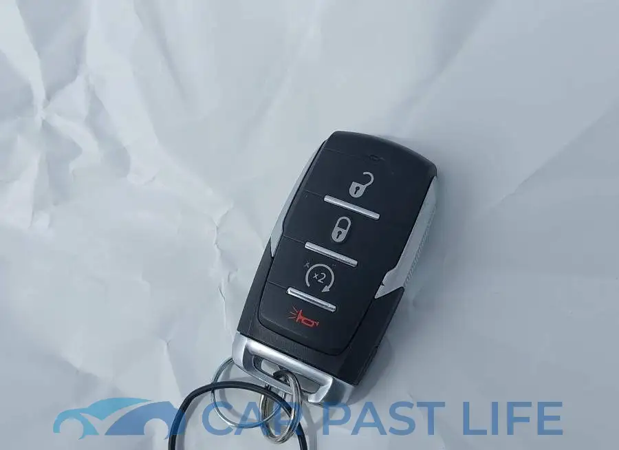 3C6SRFJP2T4181091# 11