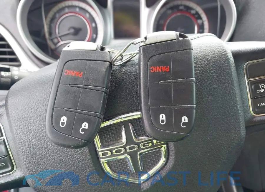 3C4PDCAB5LT214204# 11