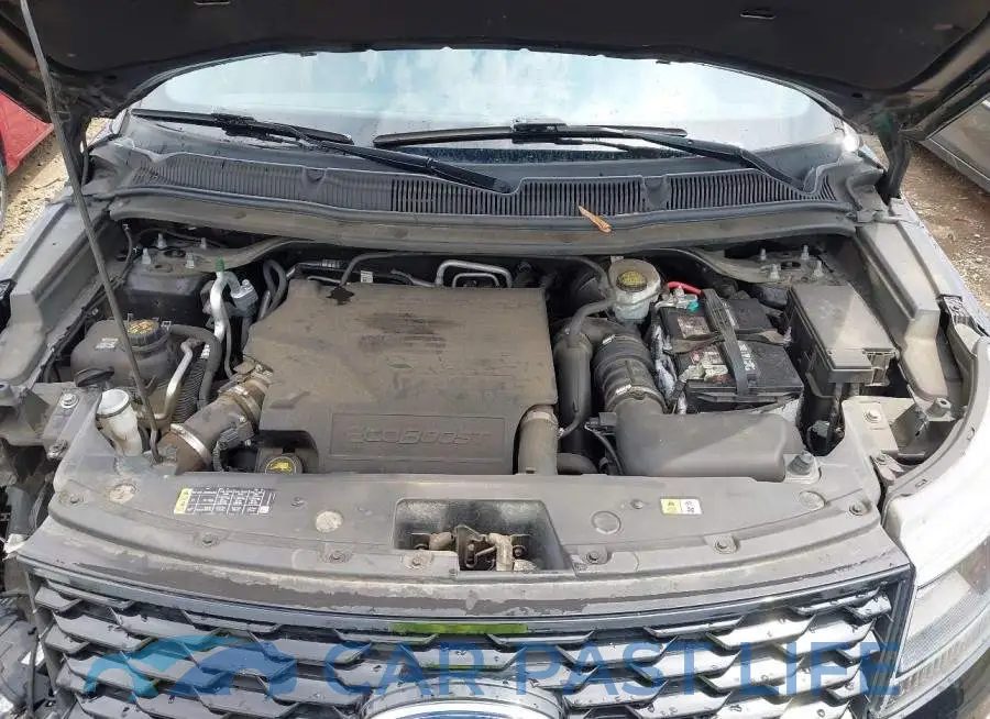 1FM5K8GT3JGC46138# 10