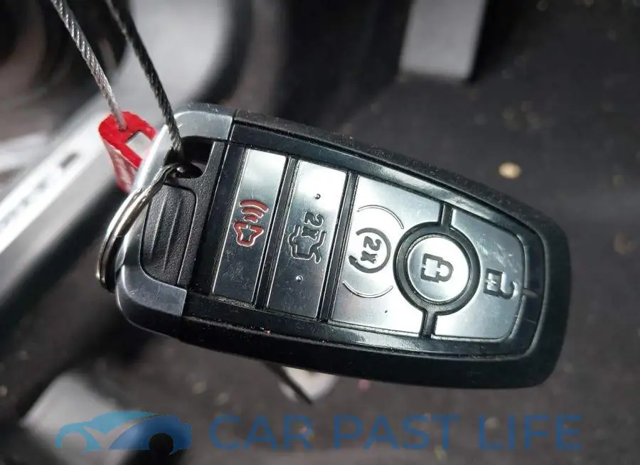 1FM5K8GT3JGC46138# 11