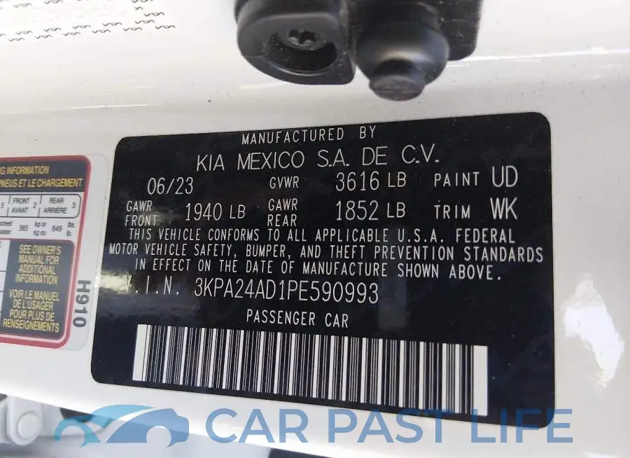 3KPA24AD1PE590993# 9