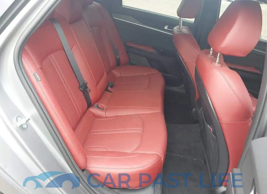 KNAG64J74T5431560# 8
