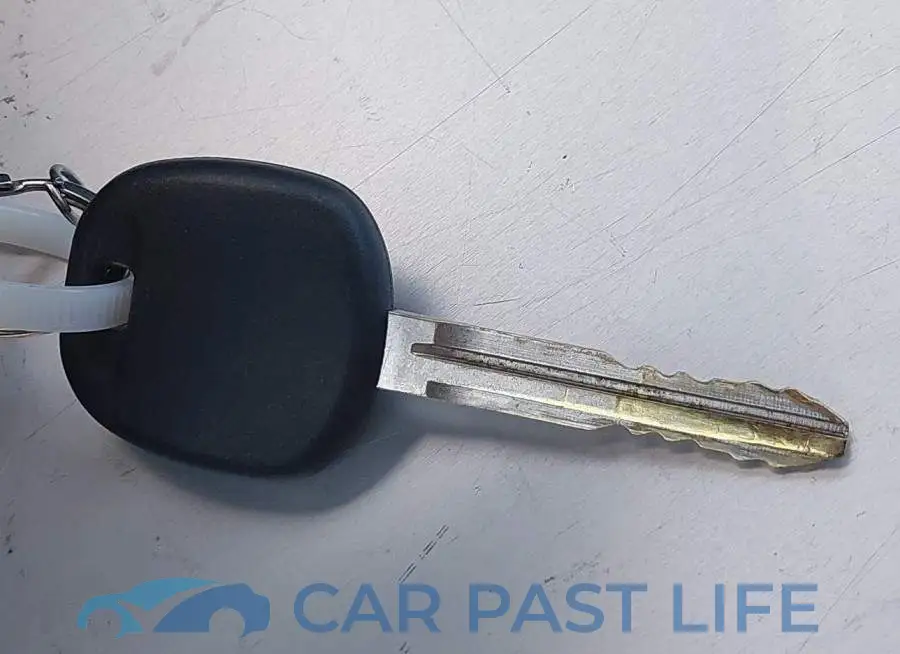 2T1BURHE2HC939220# 11