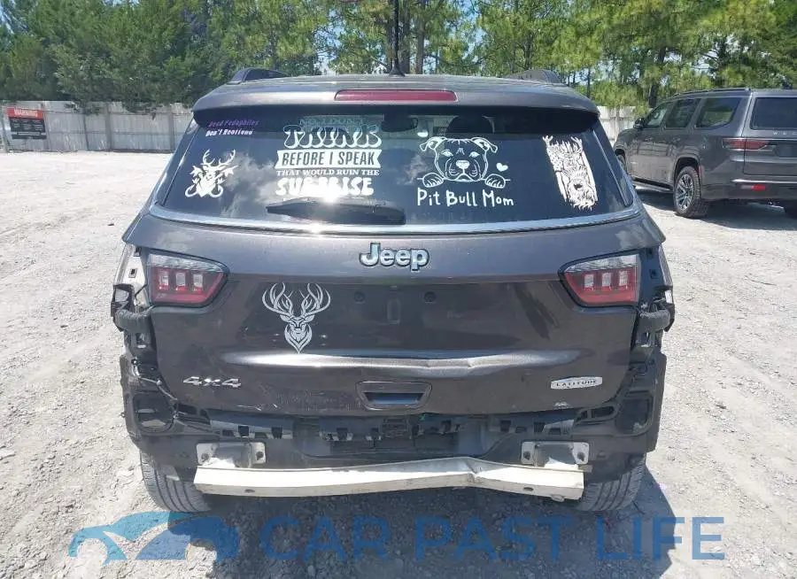3C4NJDBB1JT492583# 17