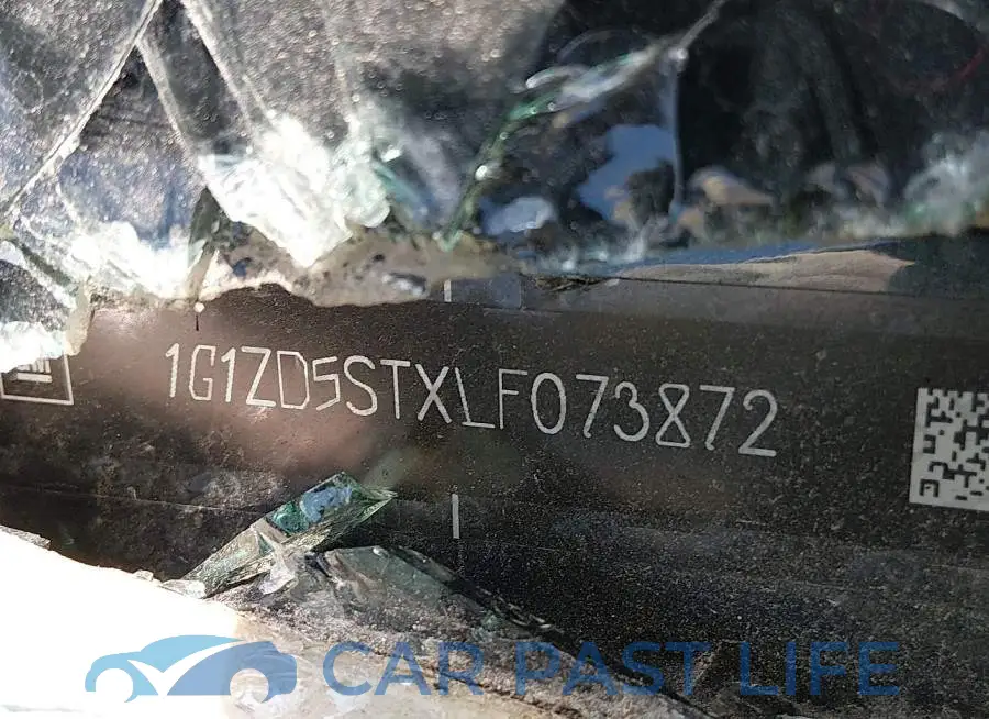 1G1ZD5STXLF073872# 9