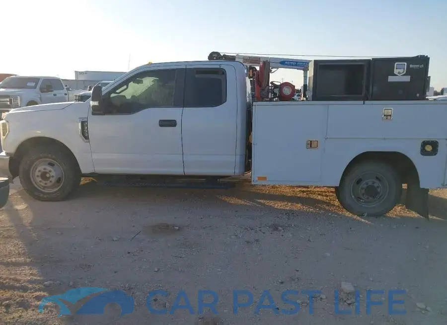 1FD8X3G62KED19699# 14