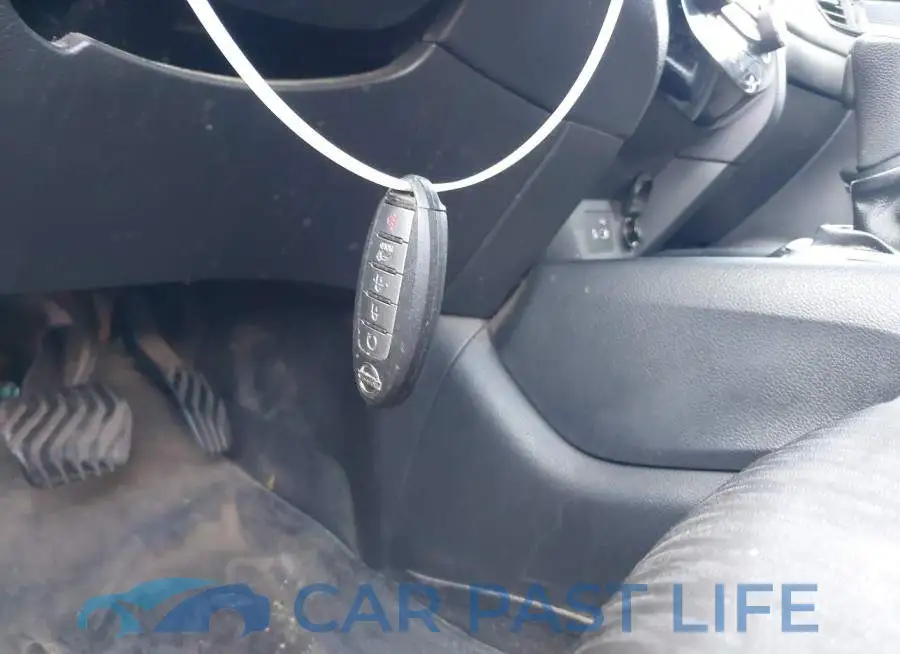 KNMAT2MV7LP512802# 11