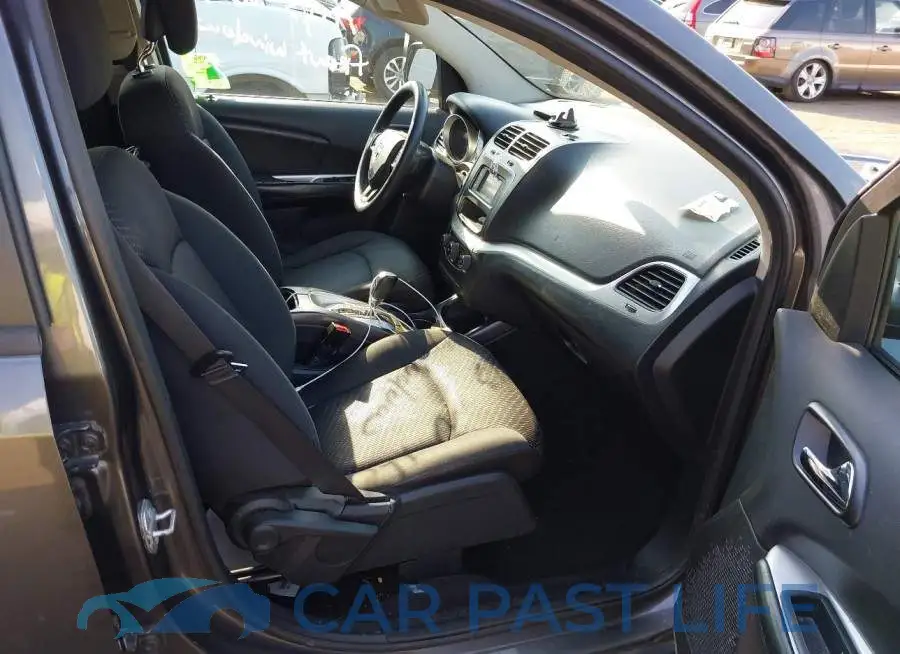 3C4PDCAB9GT104164# 5
