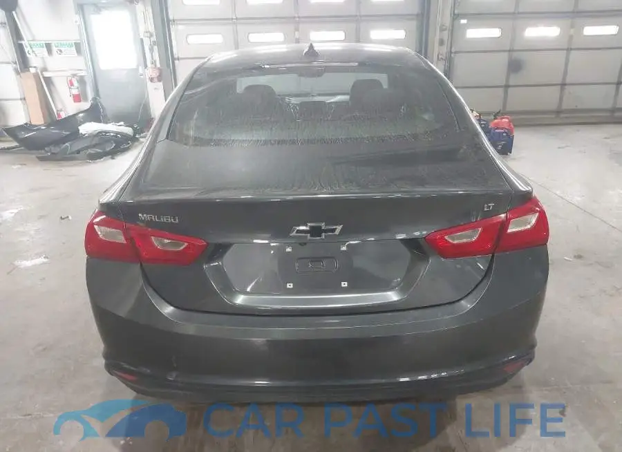 1G1ZD5ST0JF103457# 16