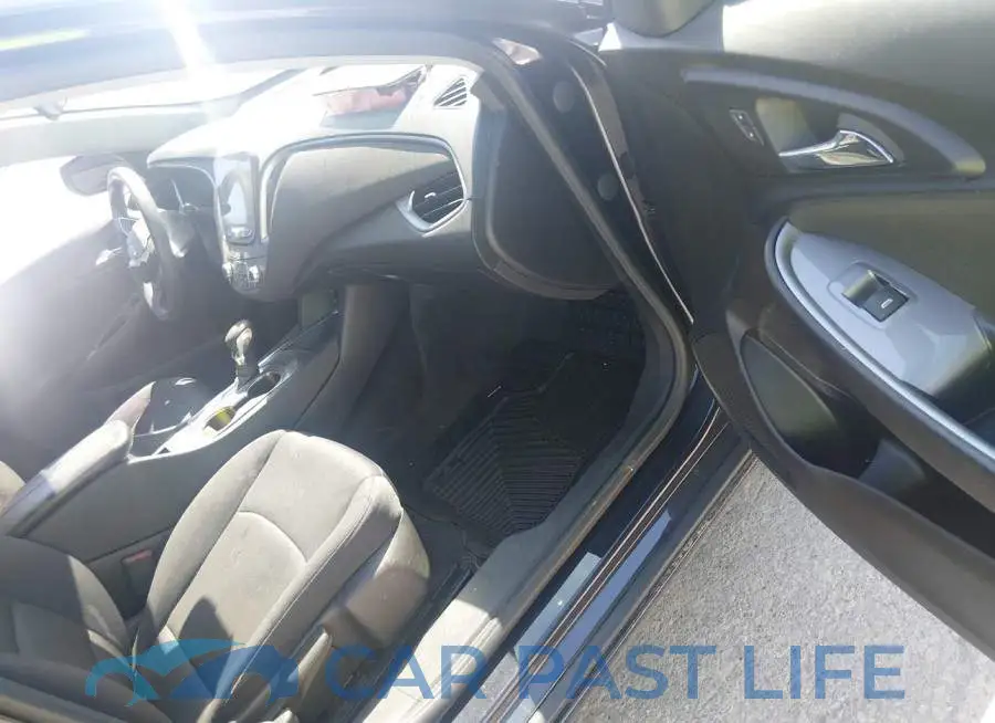 1G1ZD5ST0PF183450# 5
