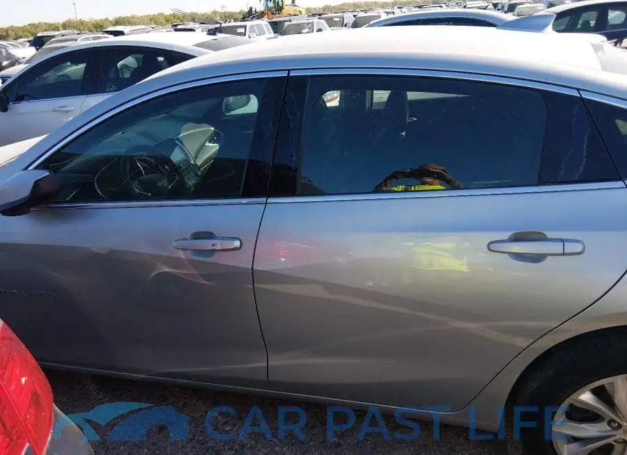 1G1ZD5ST4KF138939# 14