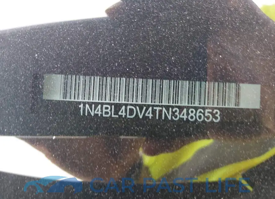 1N4BL4DV4TN348653# 9