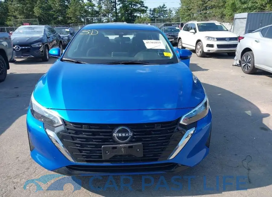 3N1AB8CV5SY317367# 13