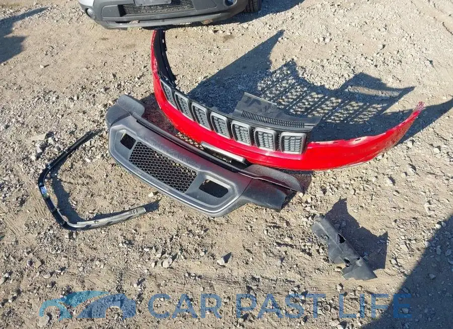 1C4RJFLG3HC670118# 12