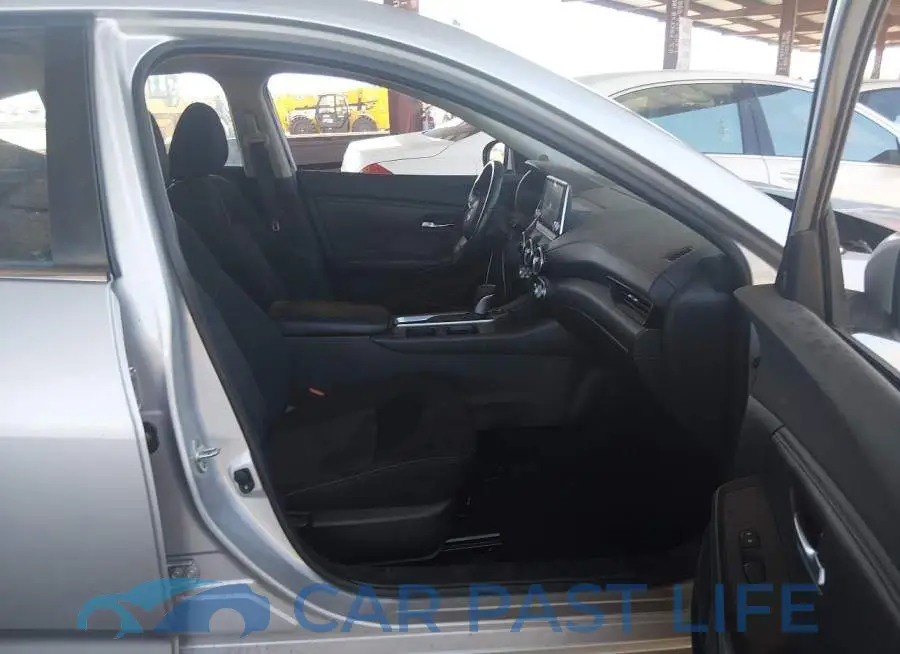 3N1AB8CV4MY293064# 5