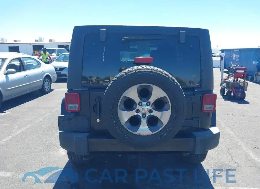 1C4HJWEG4JL918603# 15