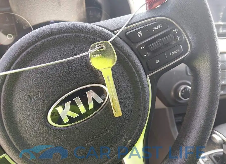 KNDPM3AC9J7422645# 11