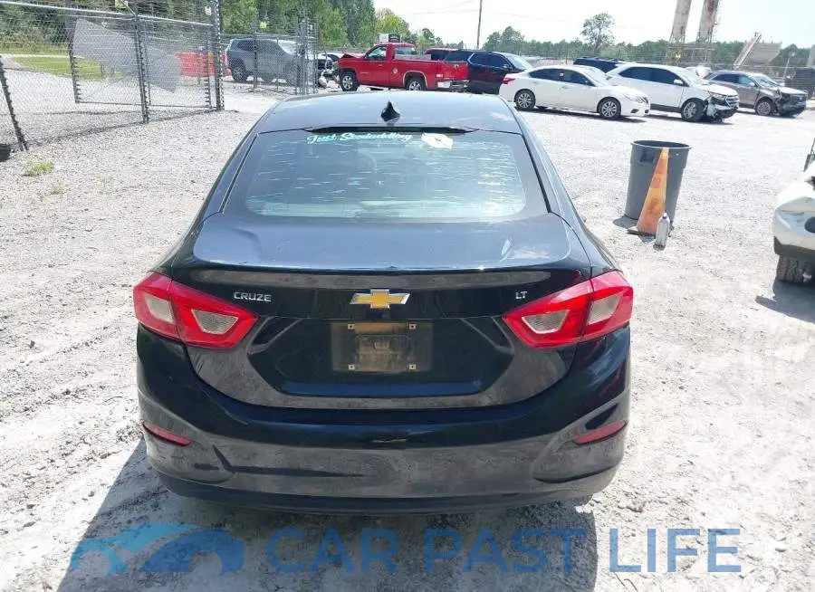 1G1BE5SM5J7136679# 16
