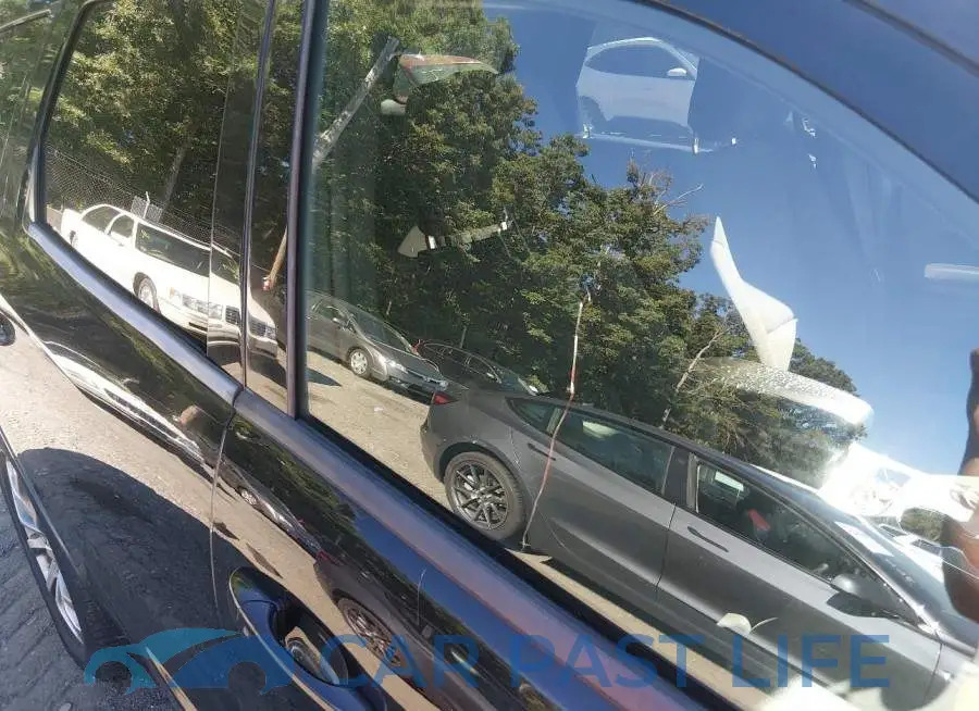 1C4RDJAG2JC439777# 6