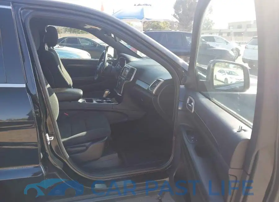 1C4RJEAG9HC902900# 5