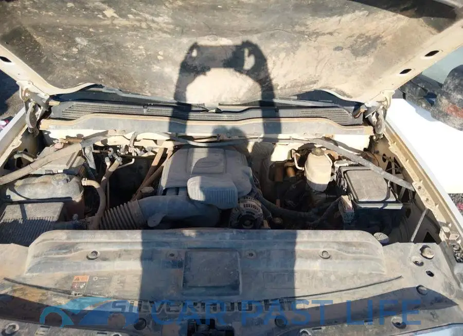 1GC2KUEG4JZ266456# 10