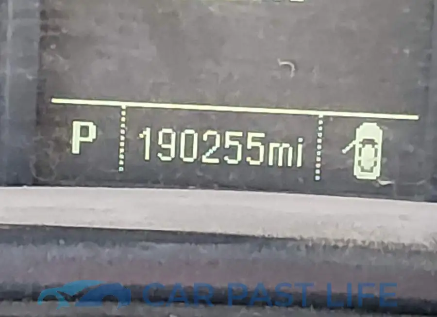 1GC2KUEG4JZ266456# 16