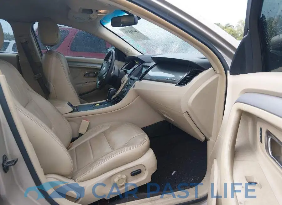 1FAHP2E81HG105180# 5