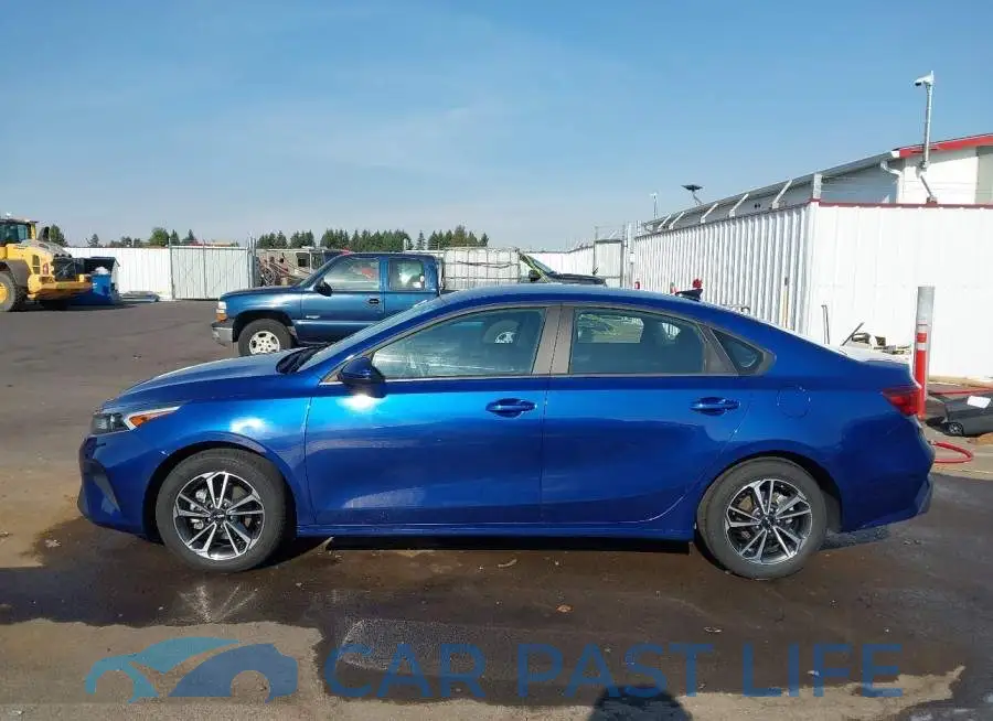 3KPF24AD8RE731941# 14