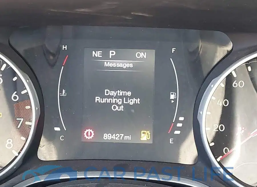 3C4NJCAB5MT581038# 15