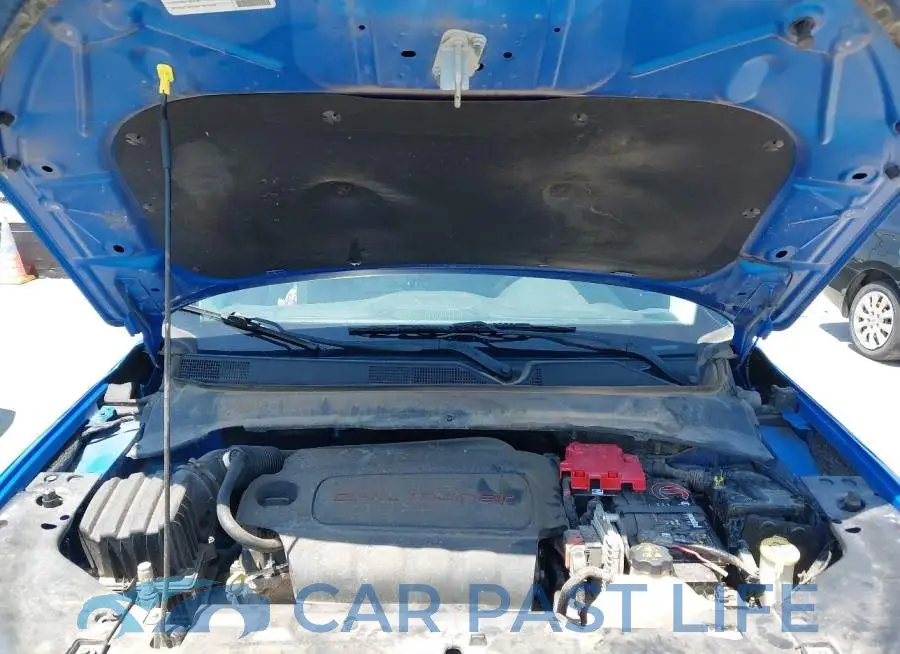 3C4NJCAB5MT581038# 10
