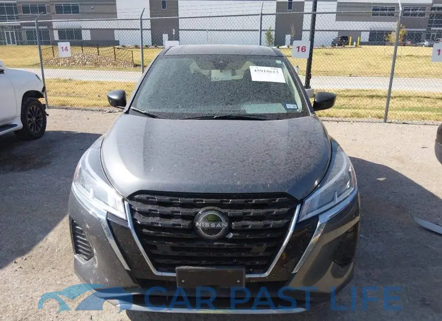 3N1CP5BV8RL537605# 12