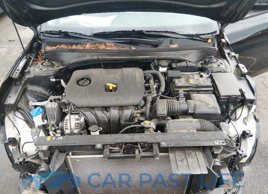 3KPF24AD5RE798559# 10