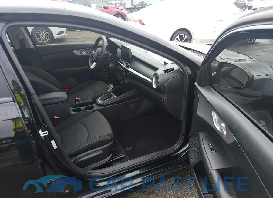 3KPF24AD5RE798559# 5