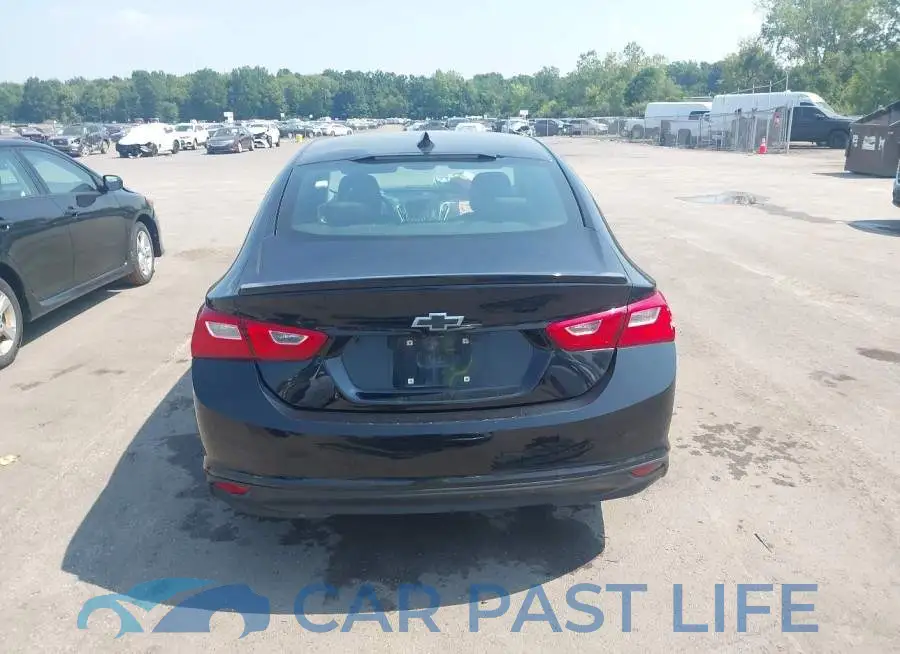 1G1ZD5ST0JF250877# 16